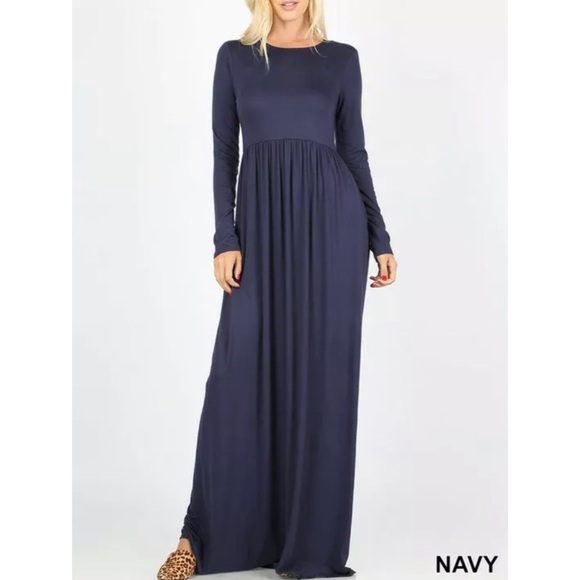 Dresses & Skirts - NAVY MAXI DRESS WITH SIDE POCKETS
